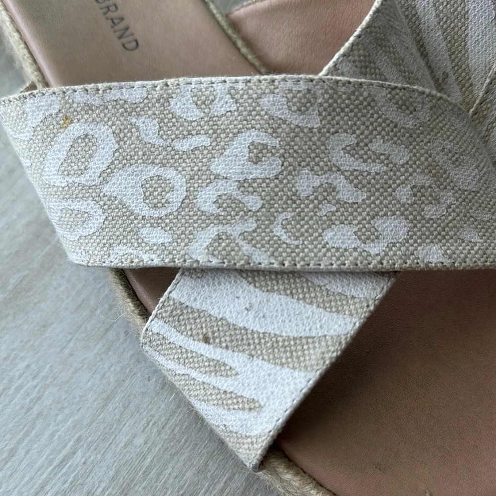 Lucky Brand Women's Cream Espadrille Sandals - Picture 4 of 7